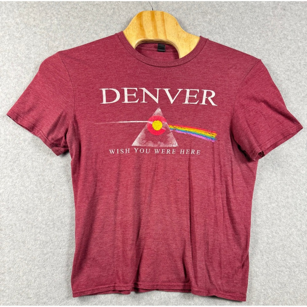 District Denver Pink Floyd Dark Side Moon Prism Colorado T-Shirt Maroon Large